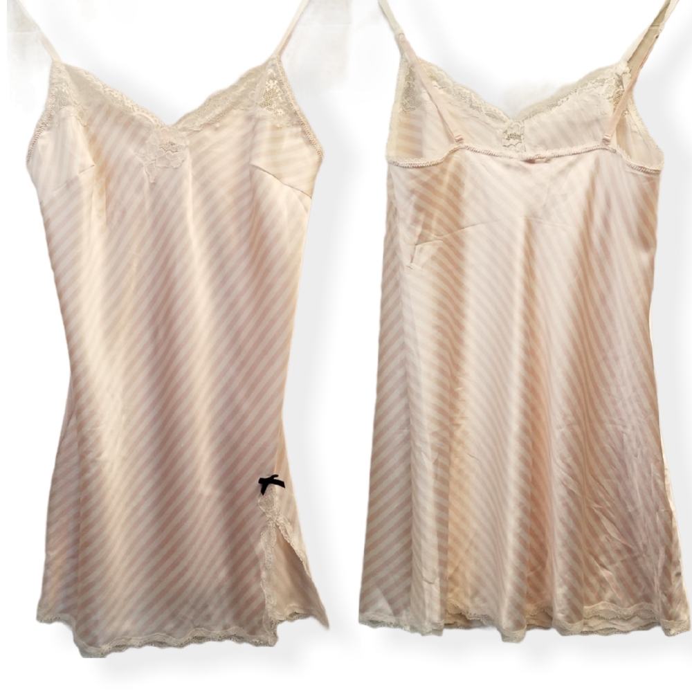 {M} Victoria's Secret Iconic Striped Lace Chemise